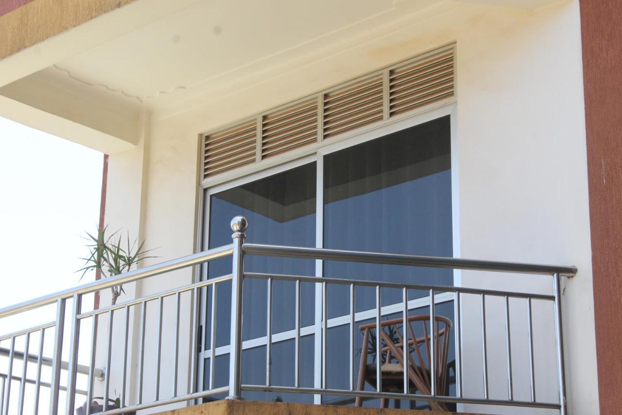 Ss Hotel Kampala Eksteriør bilde