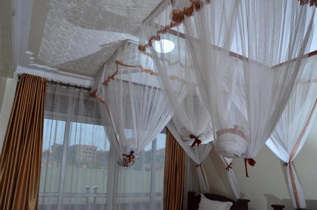 Ss Hotel Kampala Eksteriør bilde